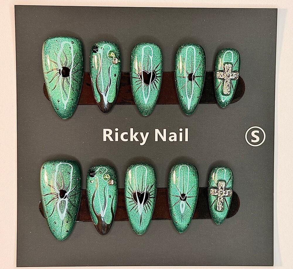 Ricky Nail Press On Nail Size S Emerald Green Cat Eye Gothic